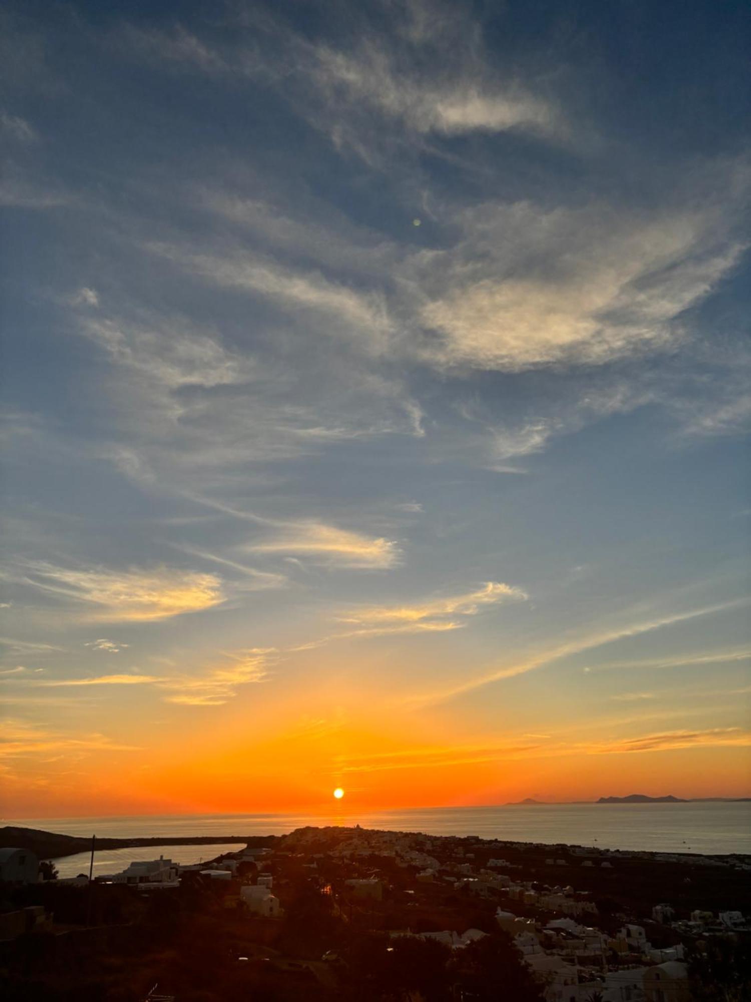 Sunset Paradise Oia Bagian luar foto
